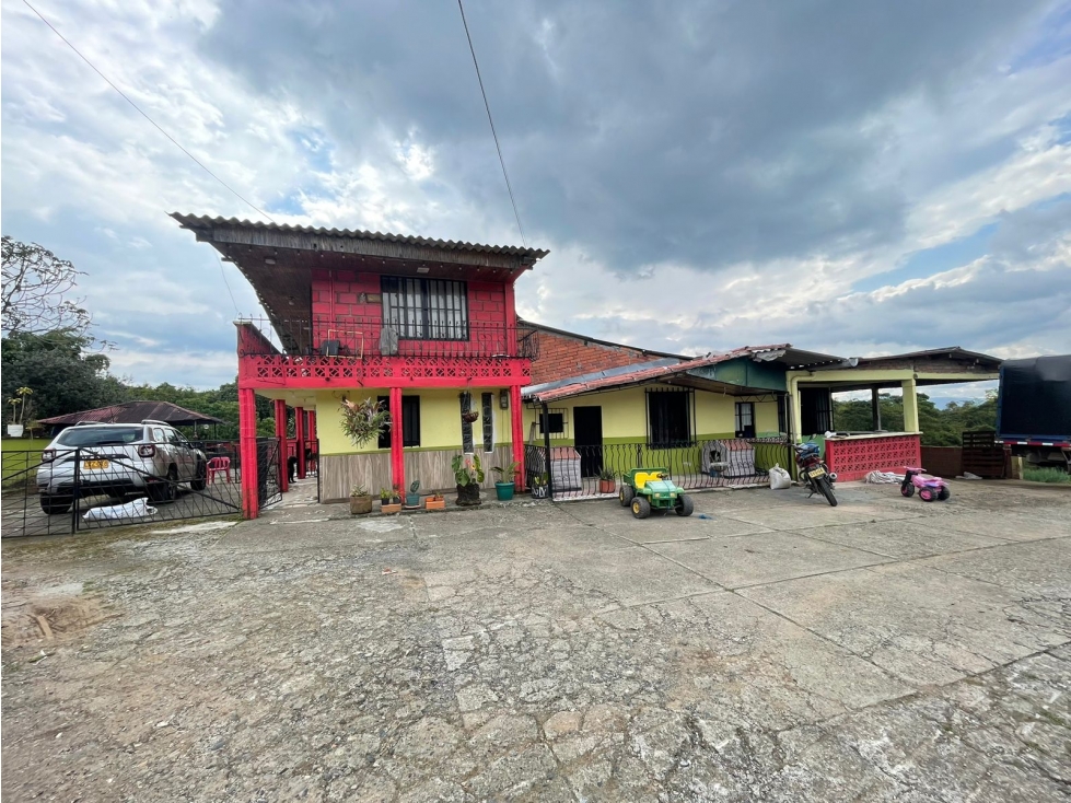 EN VENTA FINCA DE CULTIVO EN LA BELLA RISARALDA — foto 2