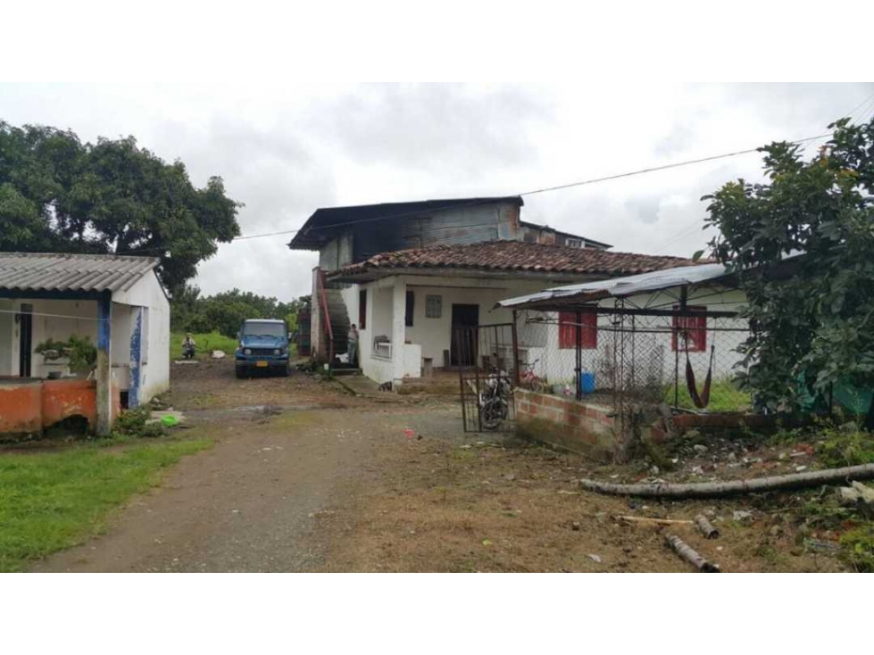 EN VENTA FINCA POR SANTA ROSA DE CABAL
