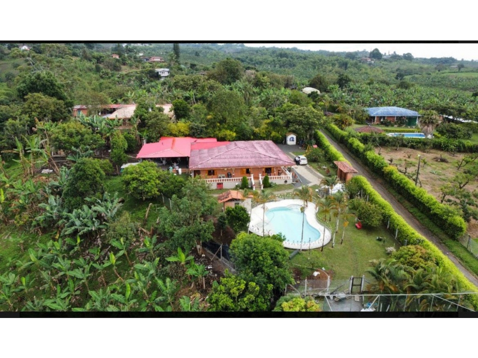 EN VENTA FINCA SECTOR MORELIA PEREIRA