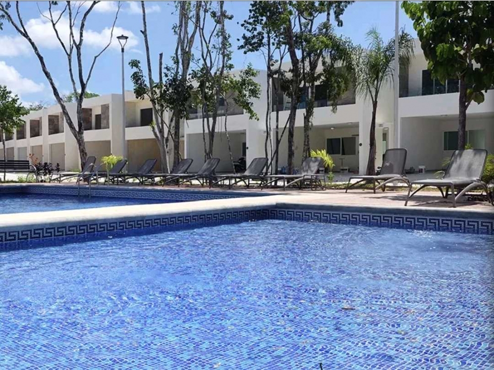 En venta hermosa casa con estacionamiento techado - 2