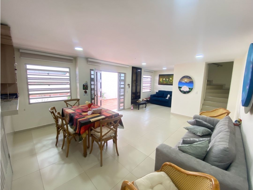 En venta hermosa casa de 2 niveles, en conjunto,Los Andes,Barranquilla — foto 3