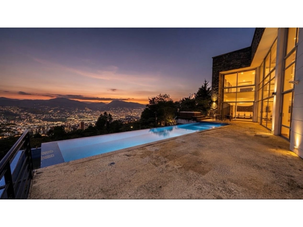 EN VENTA HERMOSA CASA INDEPENDIENTE EN LOS BALSOS/ MEDELLIN - 3