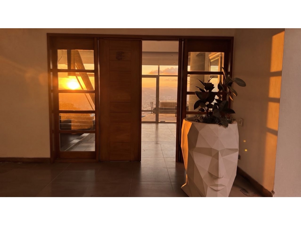 EN VENTA HERMOSA CASA INDEPENDIENTE EN LOS BALSOS/ MEDELLIN - 4