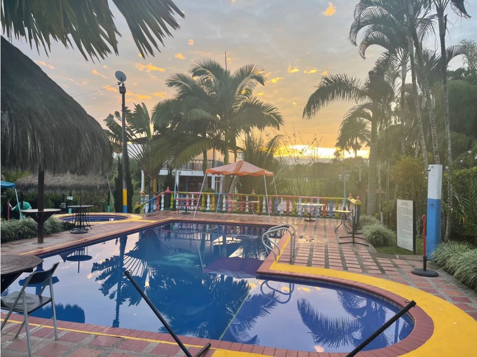 EN VENTA HERMOSA FINCA EN ULLOA - 2