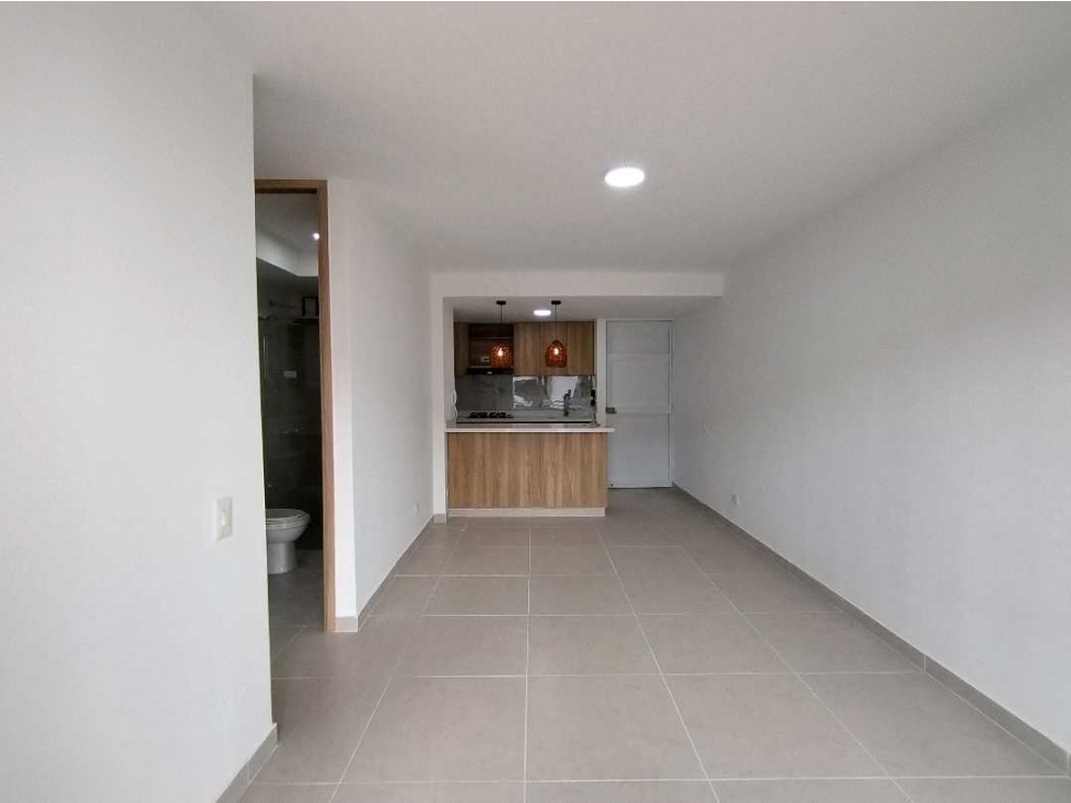 EN VENTA HERMOSO APARTAMENTO PISO3 C/ASCENSOR PARQUE NATURA, Jamundí — foto 3