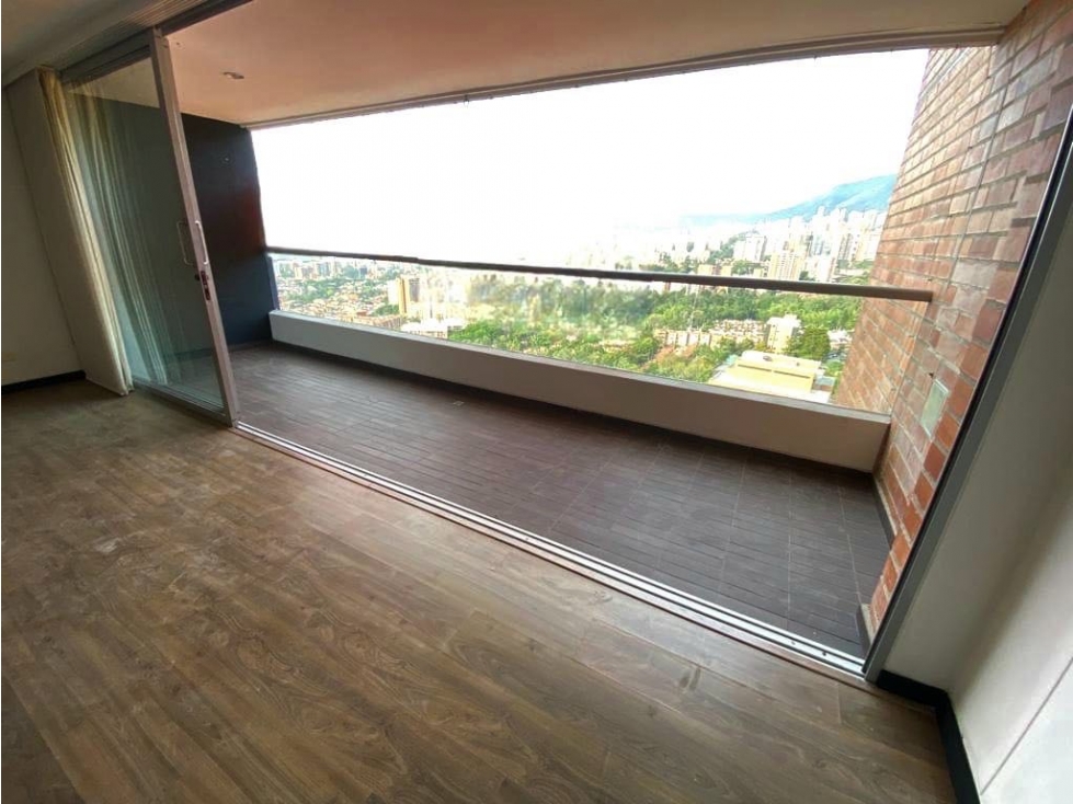 EN VENTA HERMOSO APTO EN LOMA LAS BRUJAS