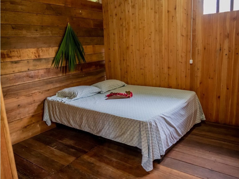 En venta hotel campestre en Bahía Solano - 2