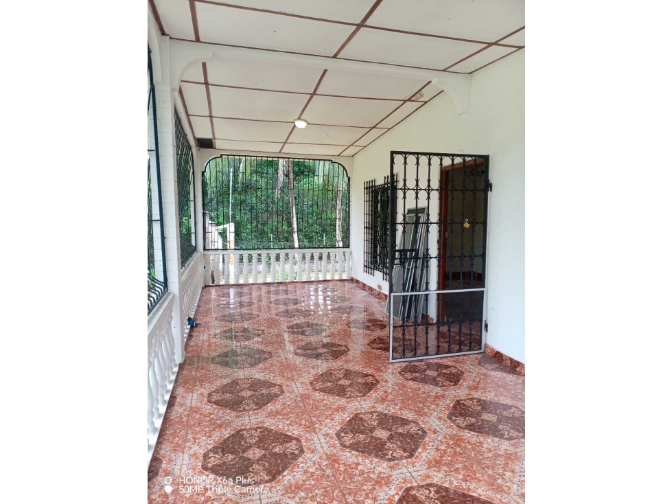 En venta linda casa en Bugaba a lado del río Güigala - 3
