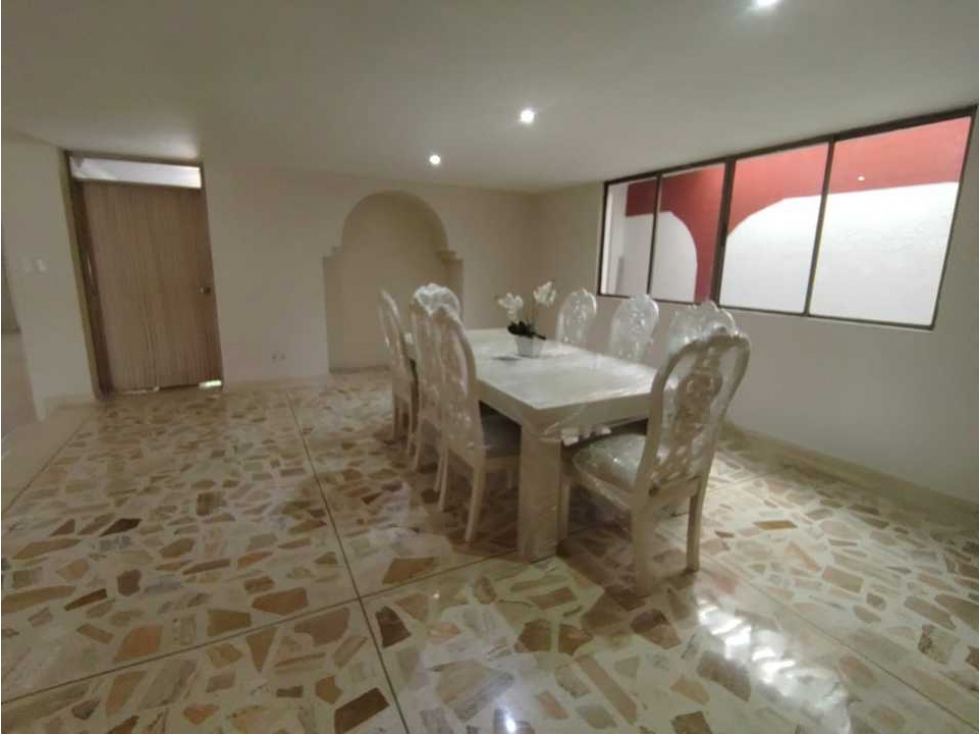 Se vende Casa con piscina en Riomar — foto 5