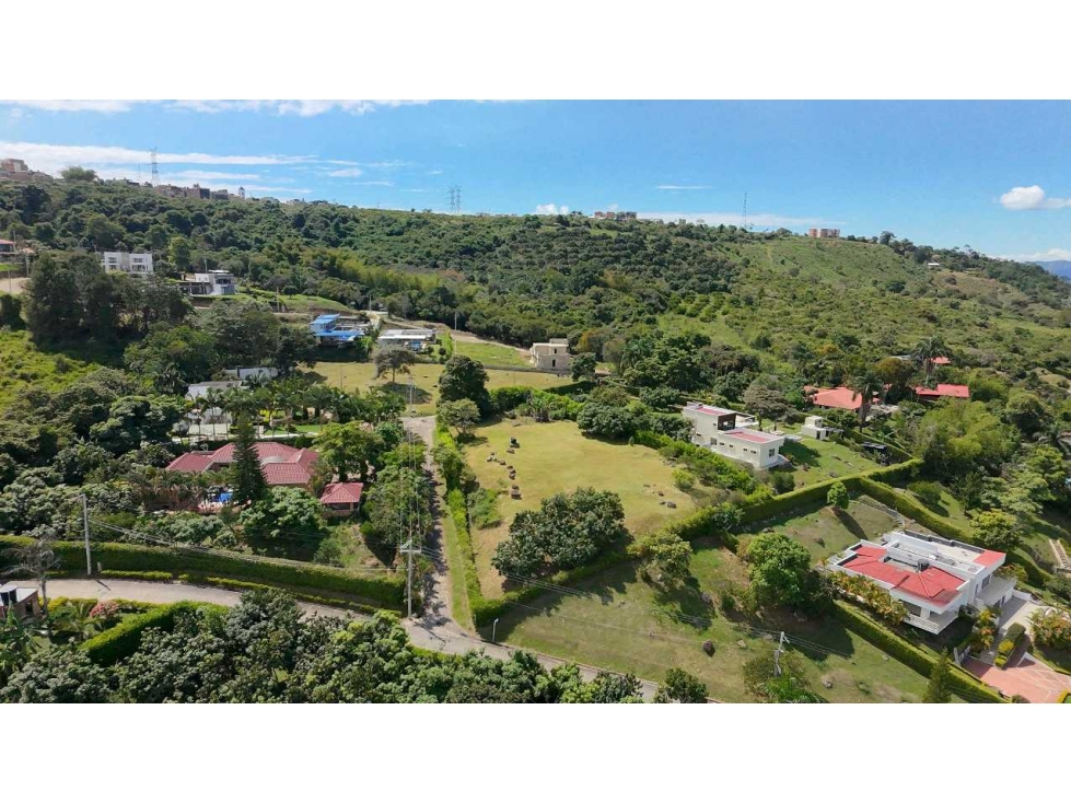 En Venta Lote Campestre 3.037 m2 Miralomas de Holanda, La Mesa Cund. — foto 2