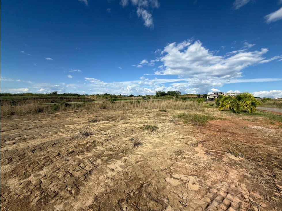 En venta lote en Ciudad Cerritos Pereira