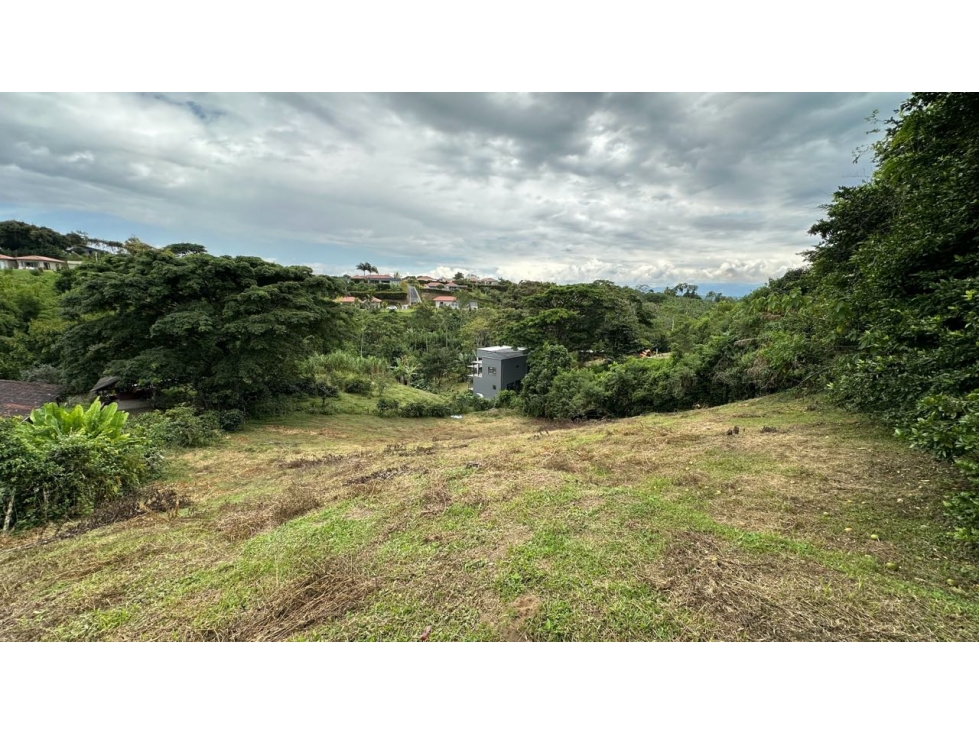 EN VENTA LOTE CON HERMOSA VISTA EN COMBIA PEREIRA