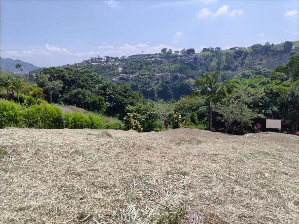 EN VENTA LOTE EN CONDOMINIO EN COMBIA PEREIRA