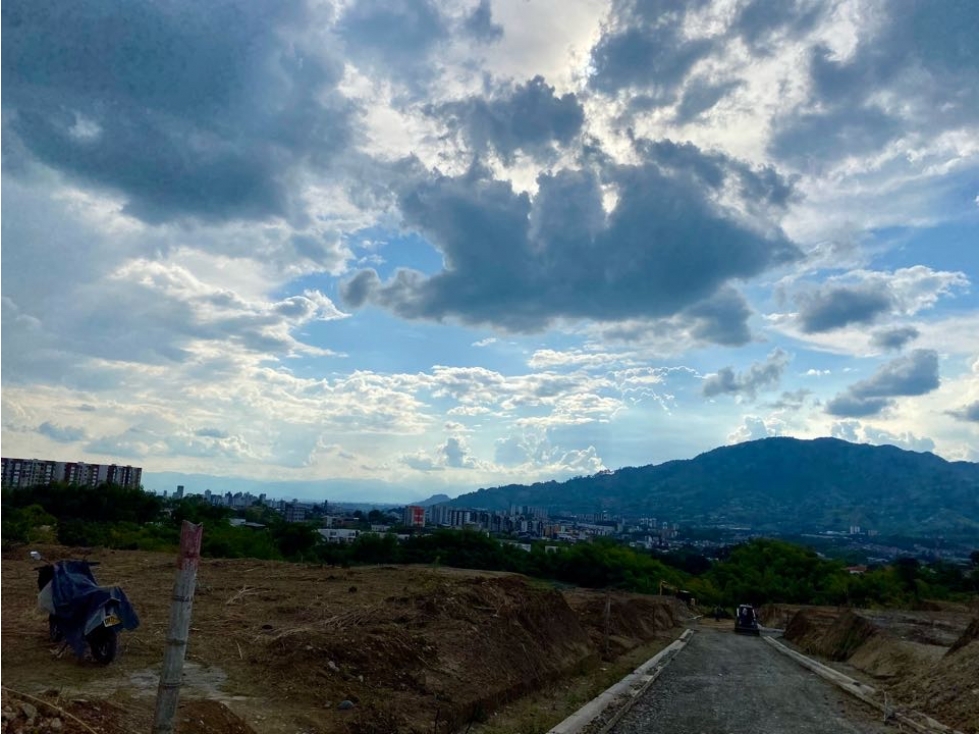 EN VENTA LOTE EN LA PRADERA,DOSQUEBRADAS - 4