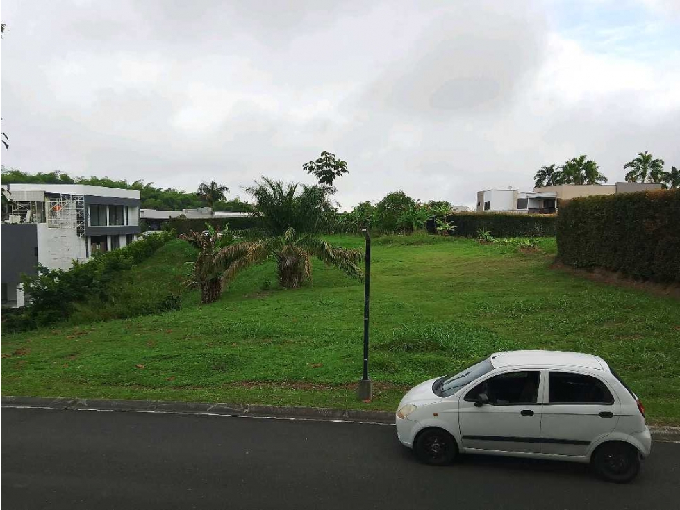 EN VENTA LOTE UBICADO EN CONJUNTO CERRADO EN CERRITOS PEREIRA — foto 2