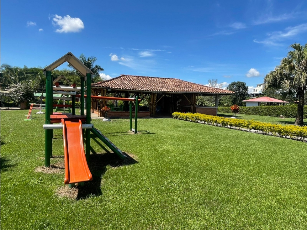 EN VENTA LOTE VIA ALCALA PEREIRA — foto 4