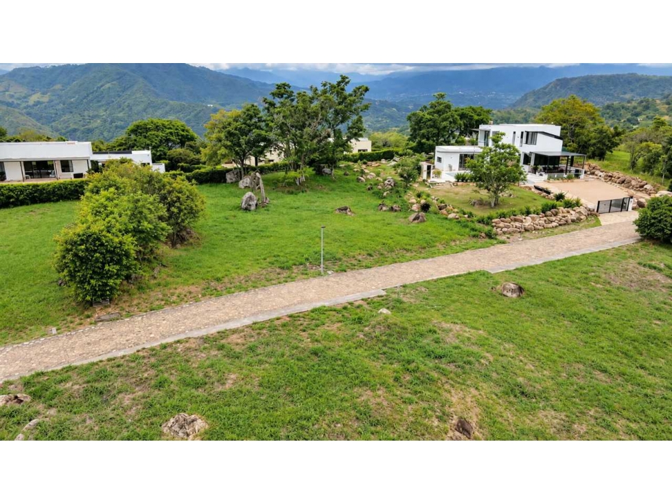 En Venta Lotes Campestres 1.700 m2 en Conjunto Cerrado, La Mesa Cund. — foto 2
