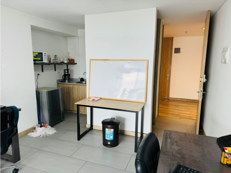 EN VENTA OFICINA ESQUINERA EN SECTOR LOS ALPES PEREIRA — foto 3