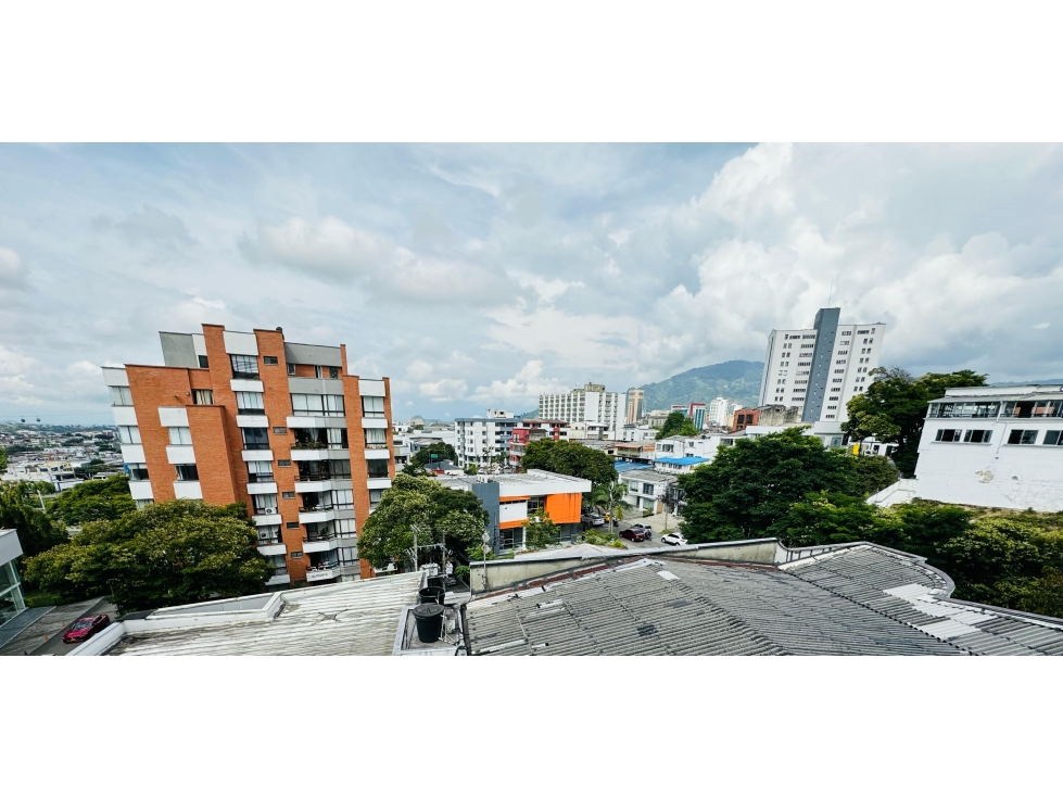 EN VENTA OFICINA ESQUINERA EN SECTOR LOS ALPES PEREIRA — foto 5