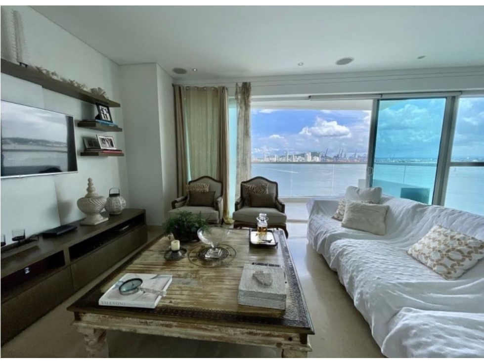En venta !! oportunidad apartamento en Castillogrande! Sobre la bahía — foto 3