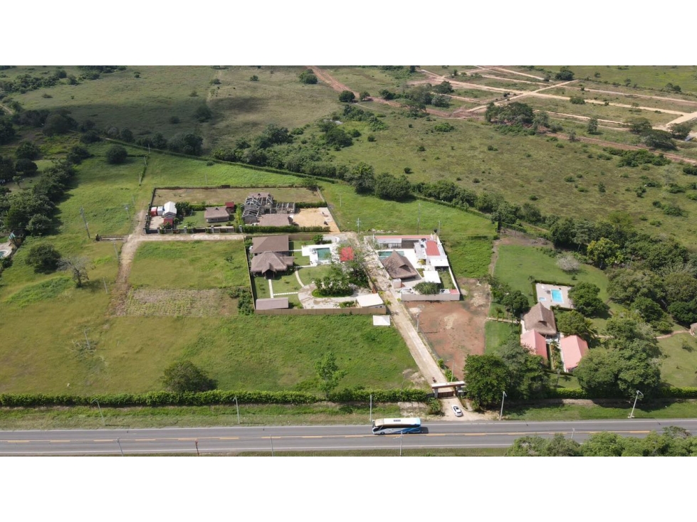 EN VENTA OPORTUNIDAD EXCLUSIVO LOTE! EN ARJONA - 2