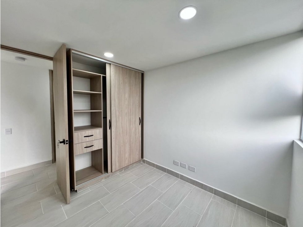 EN VENTA PARA ESTRENAR-CERCA A FABRICATO — foto 6