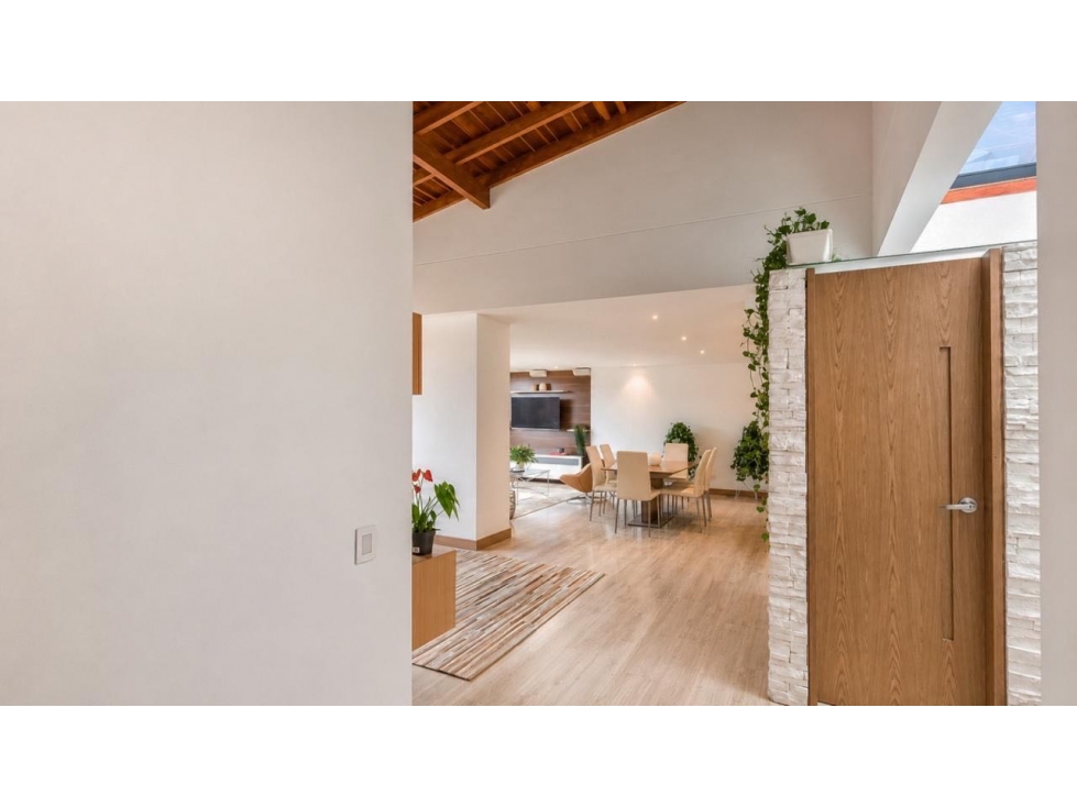 EN VENTA HERMOSO PENT HOUSE EN ZÚÑIGA/ ENVIGADO — foto 2