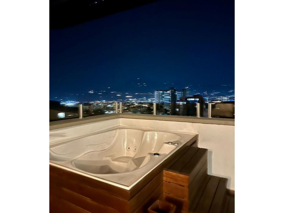 EN VENTA PENTHOUSE DUPLEX ALAMOS PEREIRA
