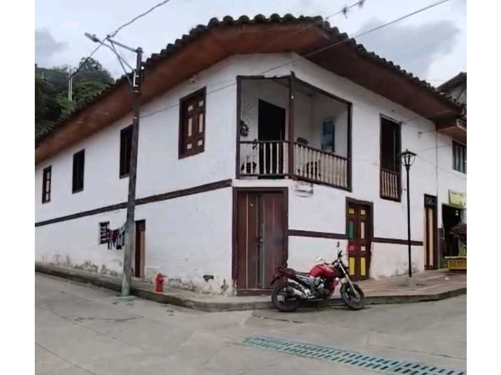 EN VENTA UN TESORO ARQUITECTÓNICO EN EL CORAZÓN DE GÉNOVA, QUINDÍO - 1