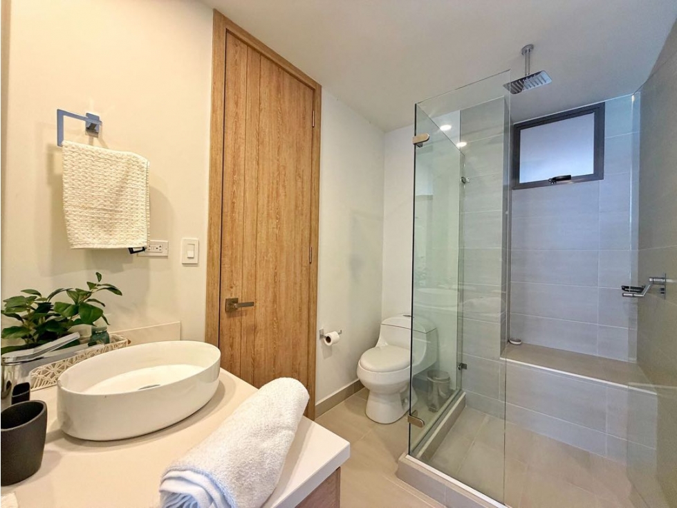 EN VENTA APARTAMENTO CON VISTA A LA BAHÍA EN BOCAGRANDE! — foto 2