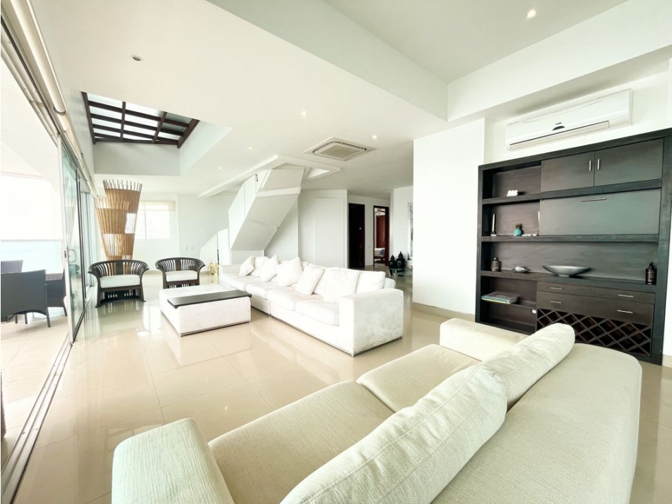 EN VENTA/ARRIENDO ESPECTACULAR PH SOBRE LA BAHÍA DE CARTAGENA!! — foto 4