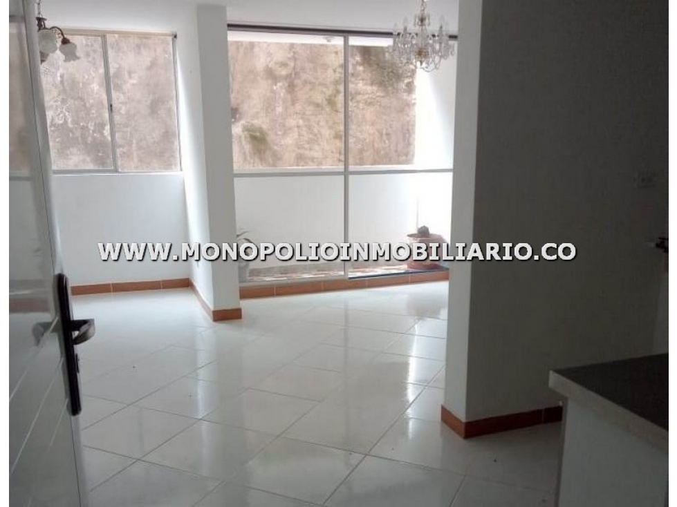ENCANTADOR APARTAMENTO EN VENTA - SECTOR LA POLA COD: 20536 — foto 4