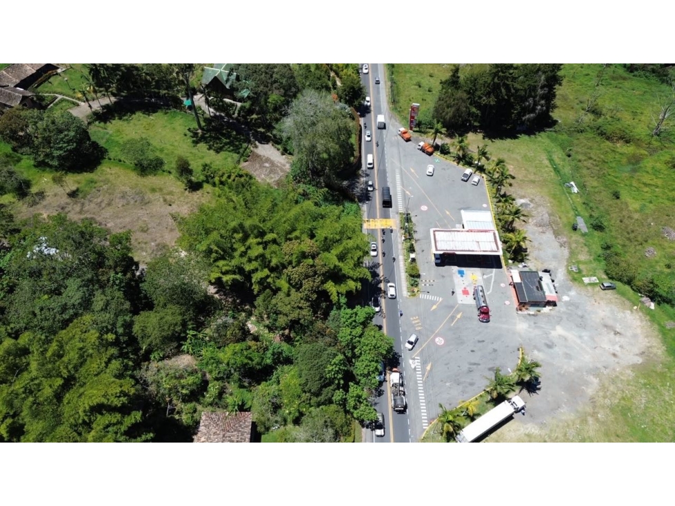Encantador lote sobre vía San Antonio La Ceja sector La Cucharita