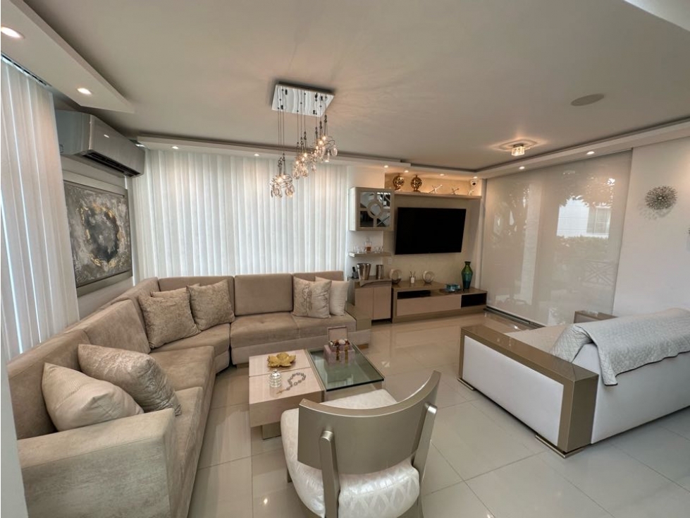 Encantadora Casa en conjunto cerrado en venta, sector Villa Campestre — foto 3