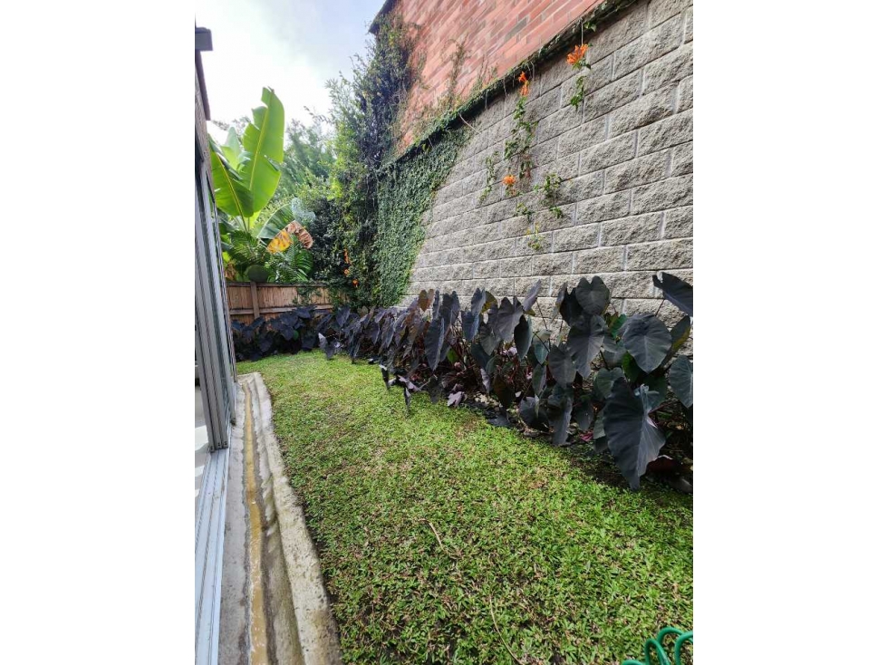 Encantadora Casa en una unidad tranquila y familiar — foto 6
