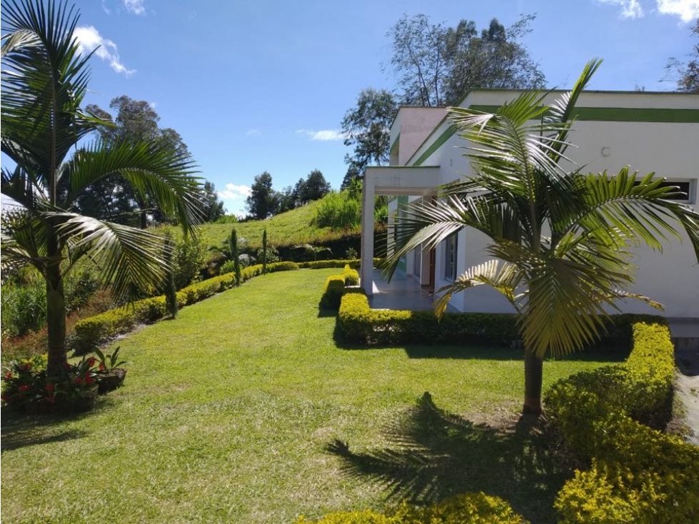 ENCANTADORA FINCA EN VENTA EL CÁRMEN DE VIBORAL — foto 3