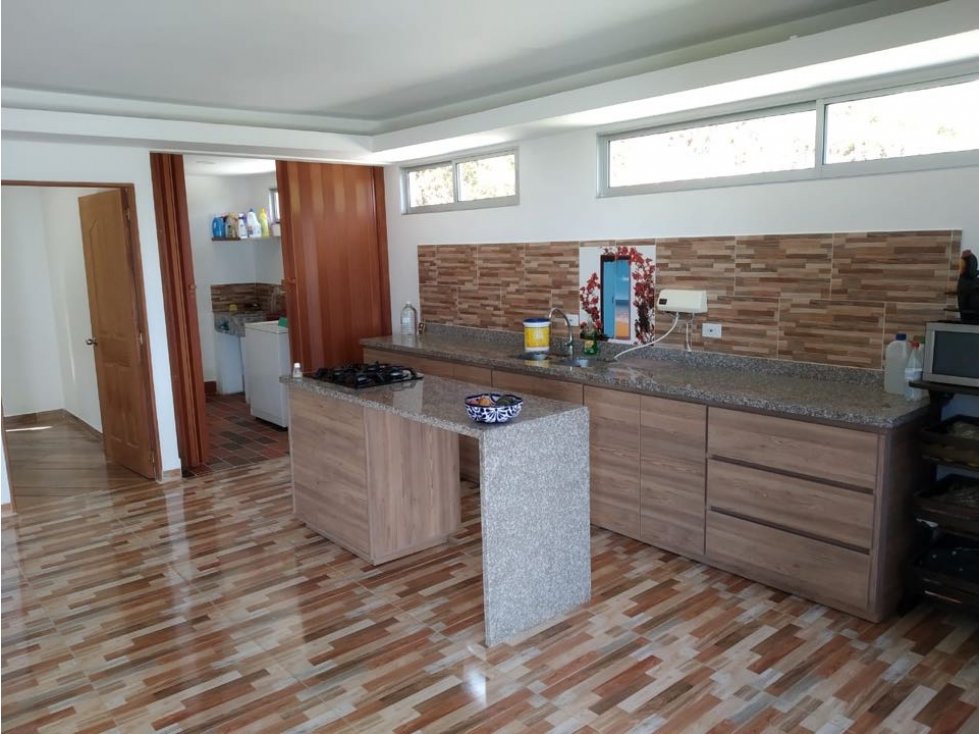 ENCANTADORA FINCA EN VENTA EL CÁRMEN DE VIBORAL — foto 4