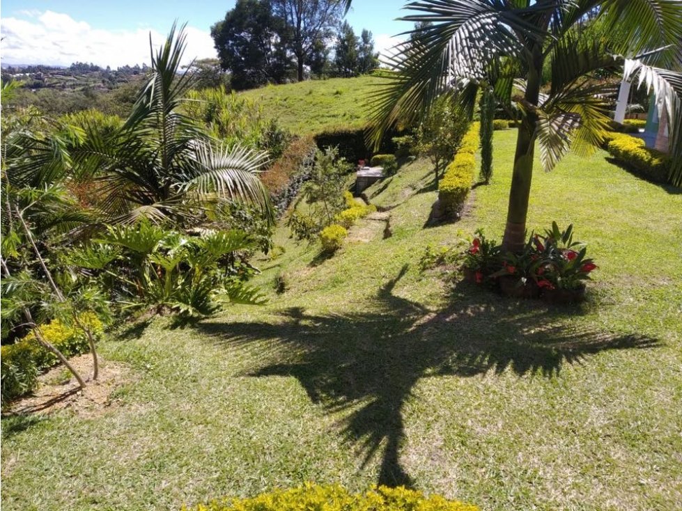 ENCANTADORA FINCA EN VENTA EL CÁRMEN DE VIBORAL — foto 5
