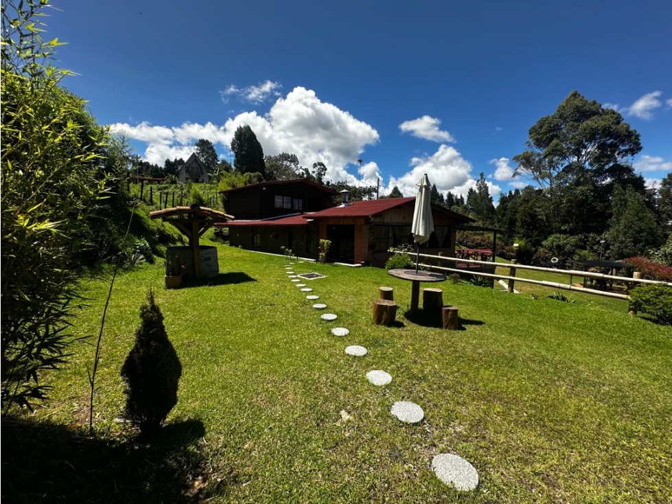 ENCANTADORA FINCA EN VENTA GUARNE LINDA VISTA — foto 4