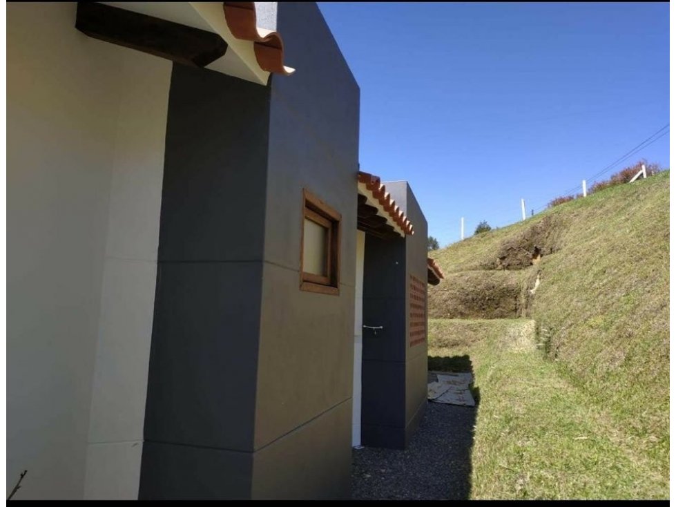 ENCANTADORA FINCA EN VENTA NUEVA PARA ESTRENAR EN EL CARMEN DE VIBORAL
