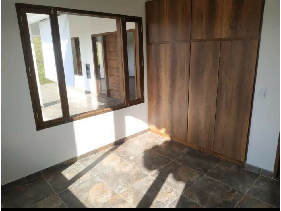 ENCANTADORA FINCA EN VENTA NUEVA PARA ESTRENAR EN EL CARMEN DE VIBORAL — foto 4