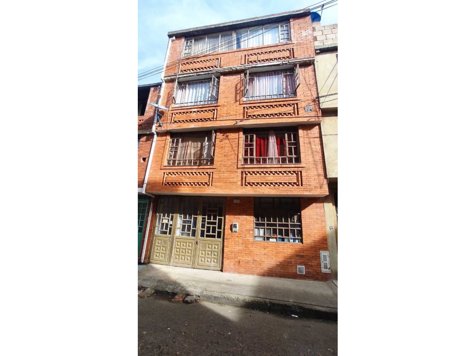 ENGATIVA, Edificio, 4 apartamentos, 140 M2 — foto 3