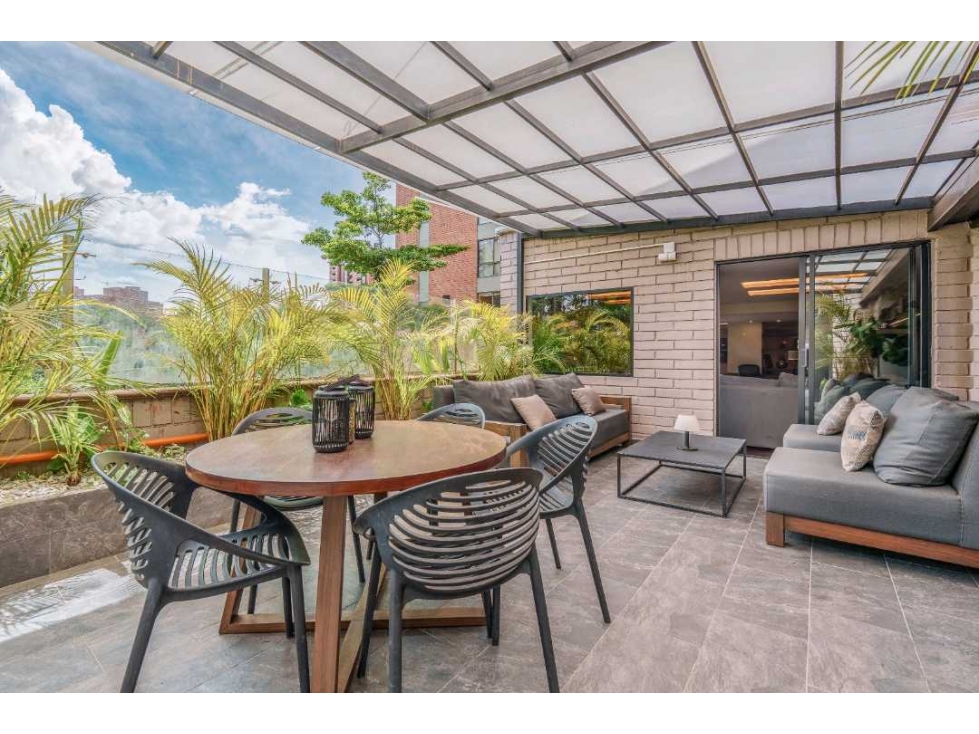 ENORME APARTAMENTO AMOBLADO CON TERRAZA EN LOS BALSOS POBLADO — foto 2