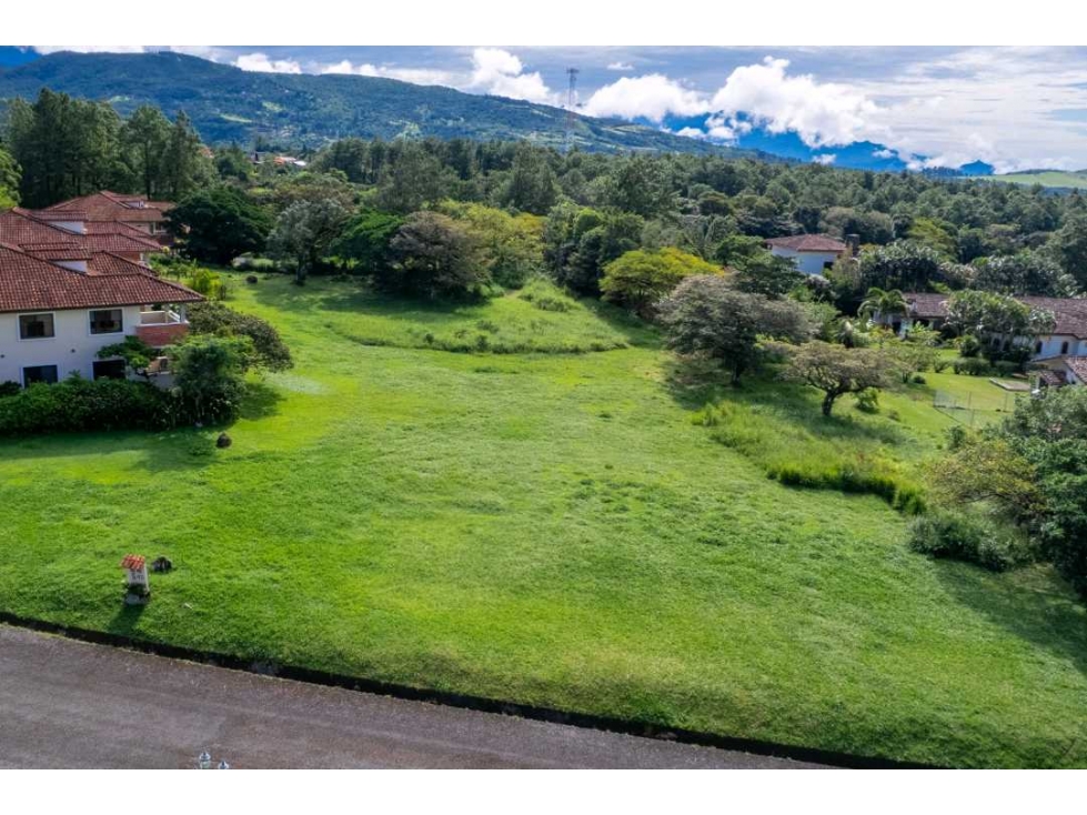 EN.VENTA LOTES CON.GARITA DE SEGURIDAD ALTO.BOQUETE