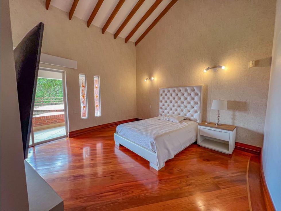 Envigado parte baja un solo nivel 4 habitaciones — foto 5