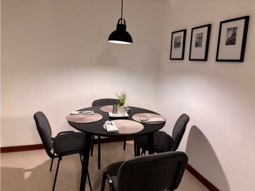 ENVIGADO.HERMOSO APARTAMENTO. REFORMADO.UNID.PISCINA.JUEGOS.HOSP. MUA. — foto 5