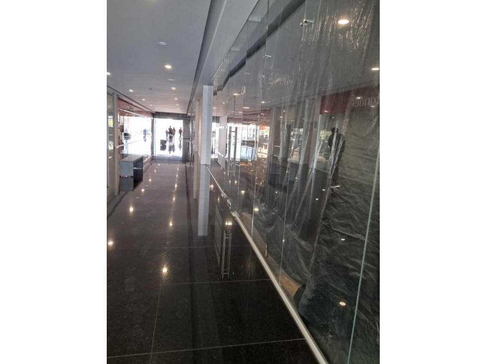 Espacio en Renta, para instalaciones bancarias,en Zona Plateada, Hgo. - 2
