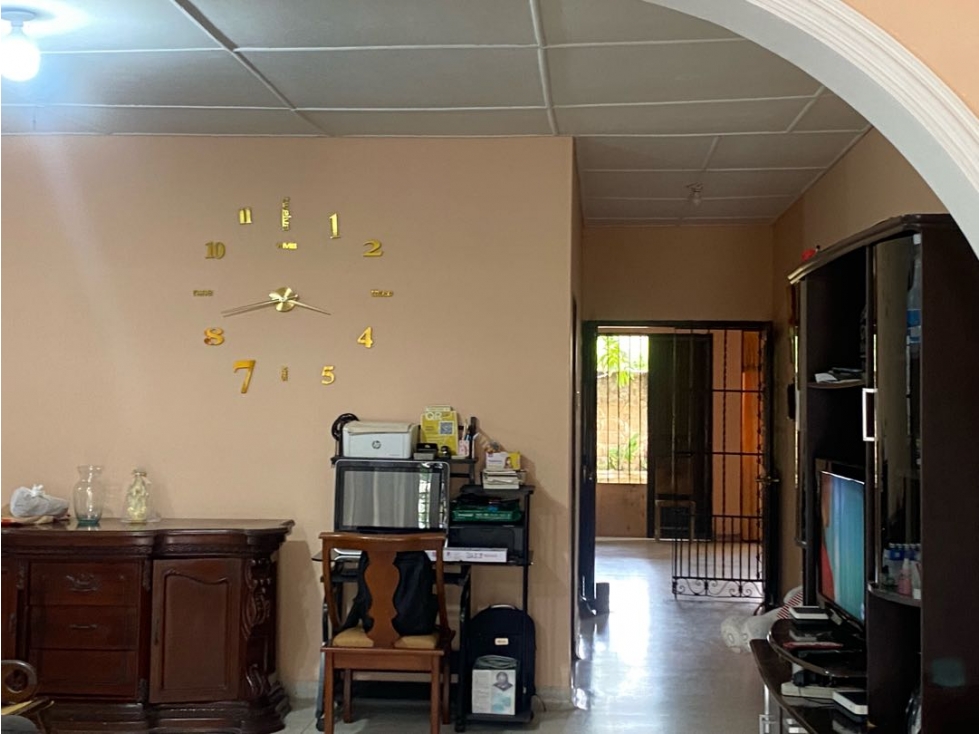Espaciosa casa en venta ubicada en barrio EL PORVENIR. — foto 6