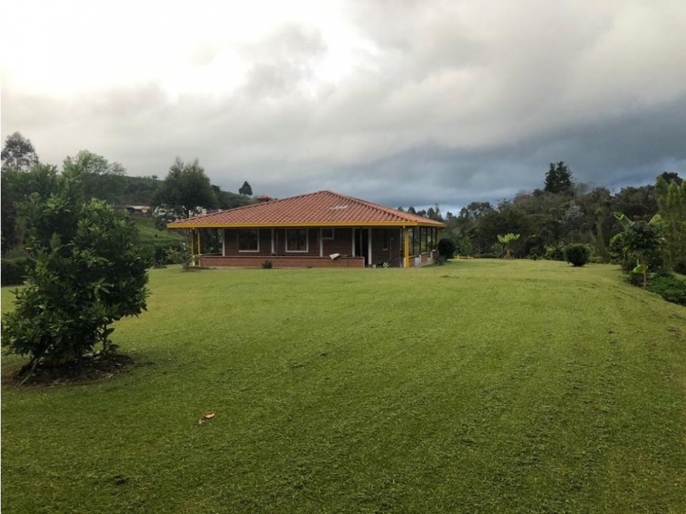 ENCANTADORA FINCA PARA LA VENTA EN GUARNE ANTIOQUIA — foto 2