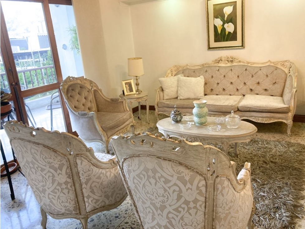 Espacioso apartamento en el Cerro Nutibara — foto 3
